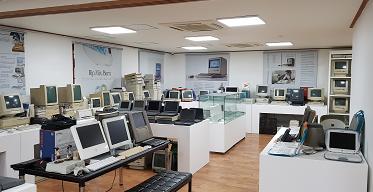 제로하나 컴퓨터박물관 Apple computer 전시장
